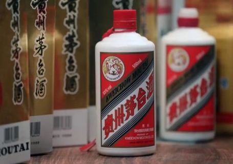 永川茅台酒回收永川市场风云突变：昔日“液体黄金”现价跌回收难