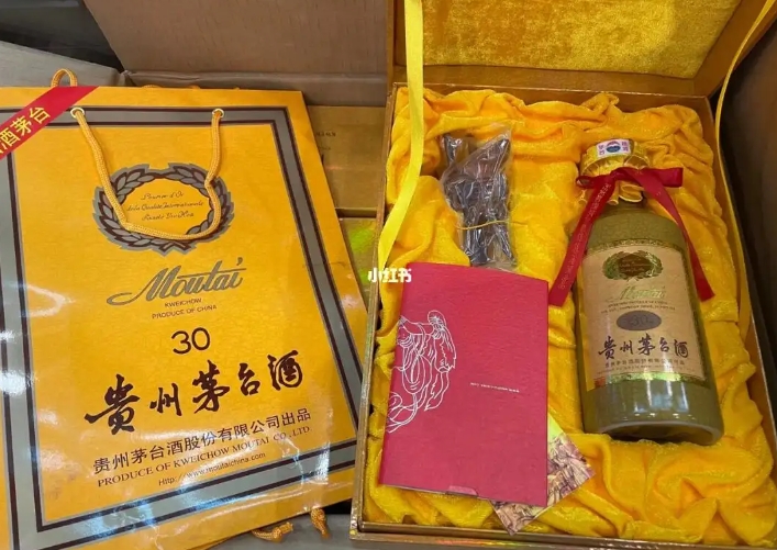 永川茅台30年与存放三十年老茅台酒质有什么区别？哪个回收价格更高？